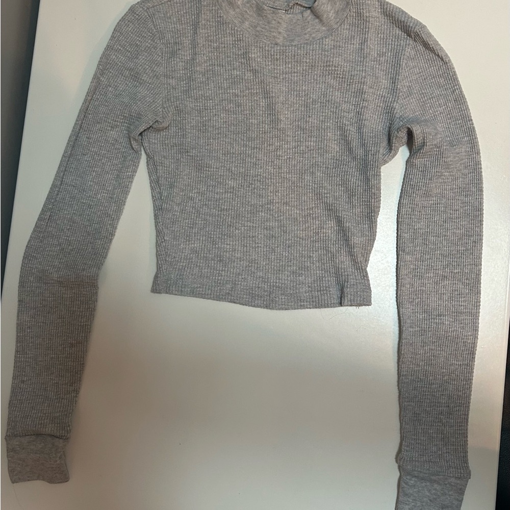 TNA Gray Ribbed Long Sleeve Top
